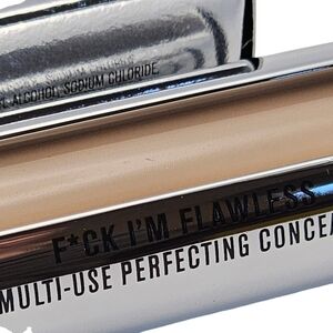 IL MAKIAGE Flawless Multi-Use Perfecting Concealer - Cream